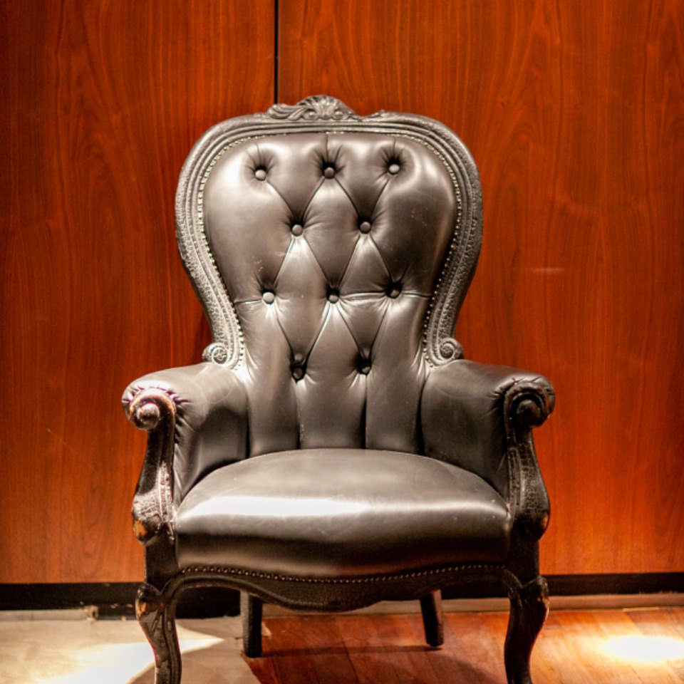 Windsor Tufted Leather Wingback